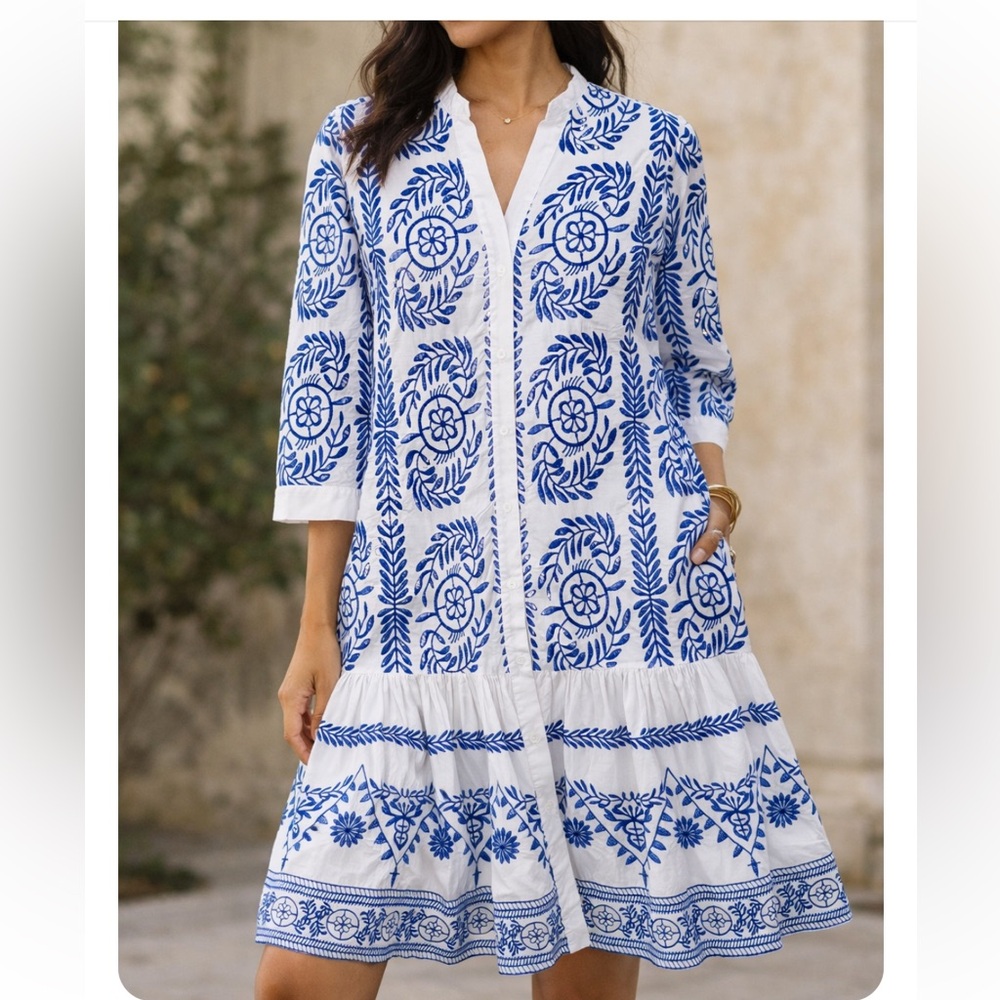 Zara White Midi Dress with Blue Floral Embroidery XL